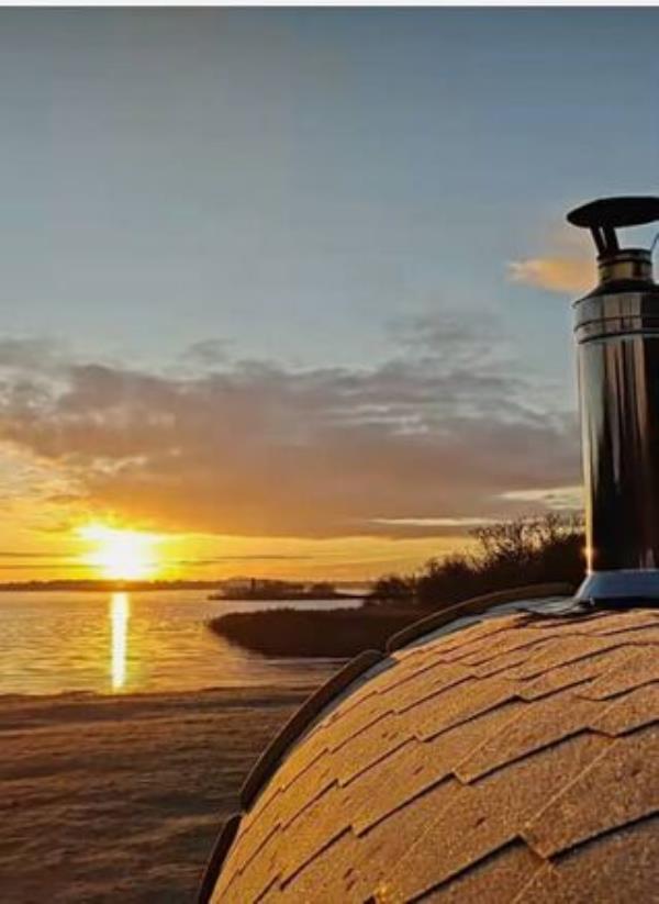 Áit Sona Sauna at Hodson Bay, Athlone