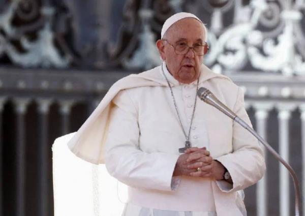 Singapore's Catholic Church clarifies blessing same-sex couples not the same as endorsing same-sex unio<em></em>ns