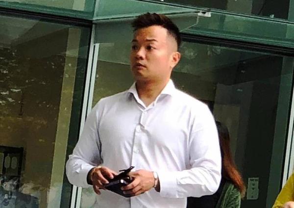 Man swings drunk female friend to ground outside club and leaves her; she dies later at home