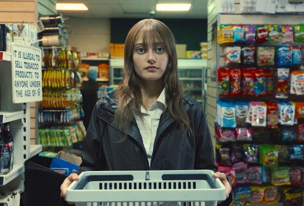 Ella Purnell in Sweetpea