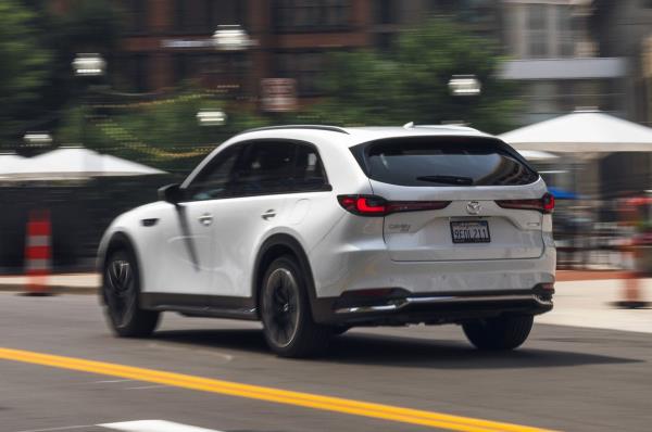 2024 mazda cx90 premium plus