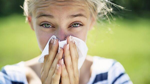 Sneeze the day: how to deal with hay fever as pollen counts rise