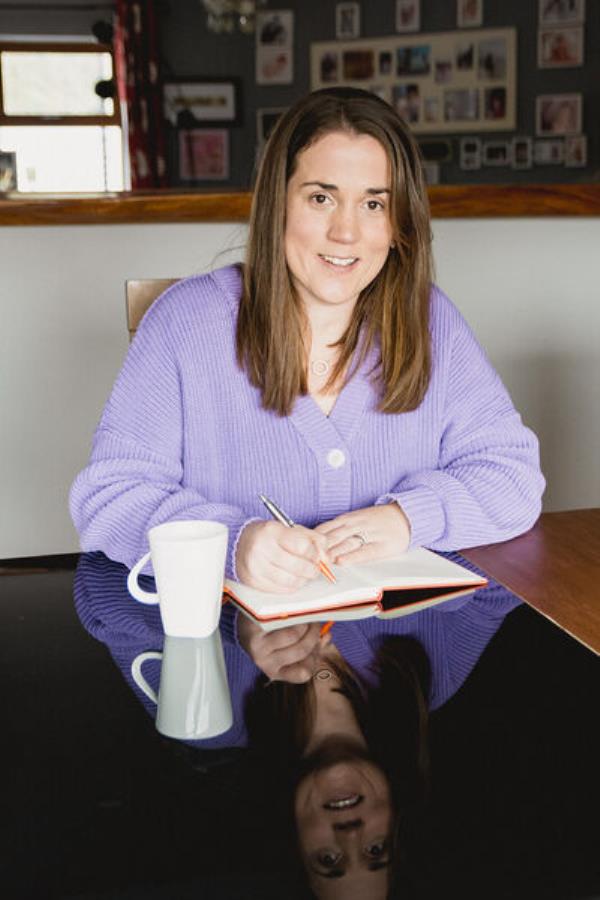 Emma Lynch uses the Pomodoro Technique for effective time management.