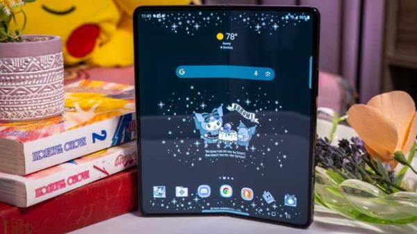 A photo of the Z Flip 5