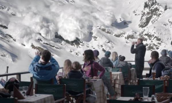 A still from Force Majeure.